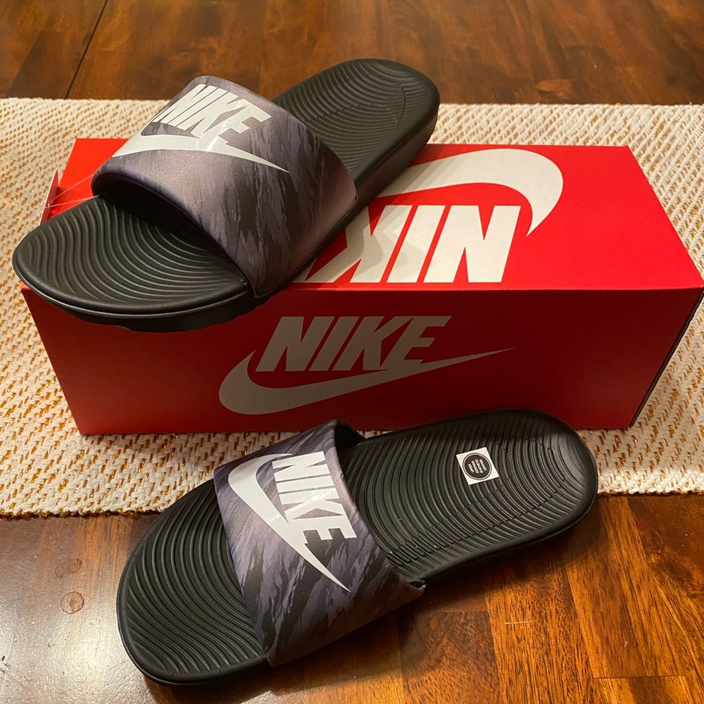 Nike Kawa Slides